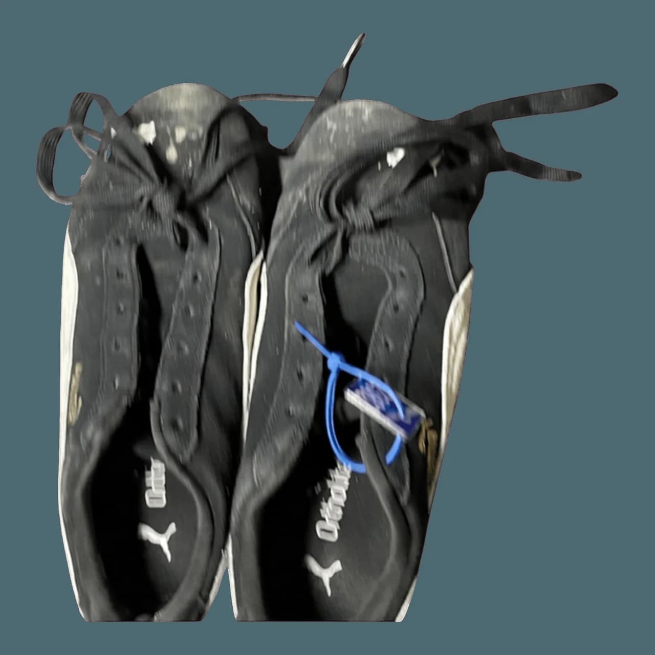 Trước khi spa giày Puma da lộn tại EXTRIM